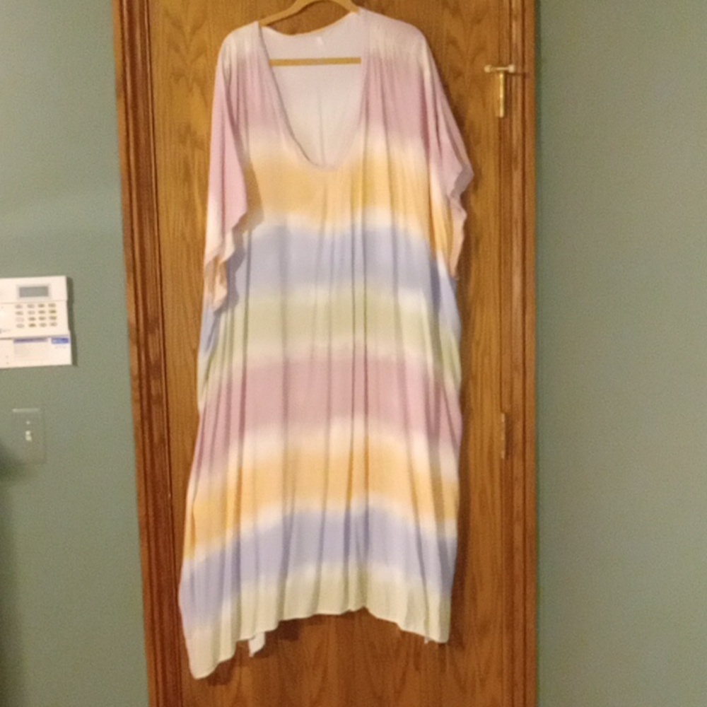 Women's Wave Zone Lightweight Pastel Cover-up/Lounger